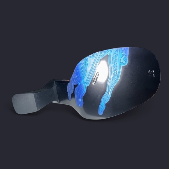 BURBERRY
Adjustable Leather Boots
Womens US 7 - Picture 7 of 13